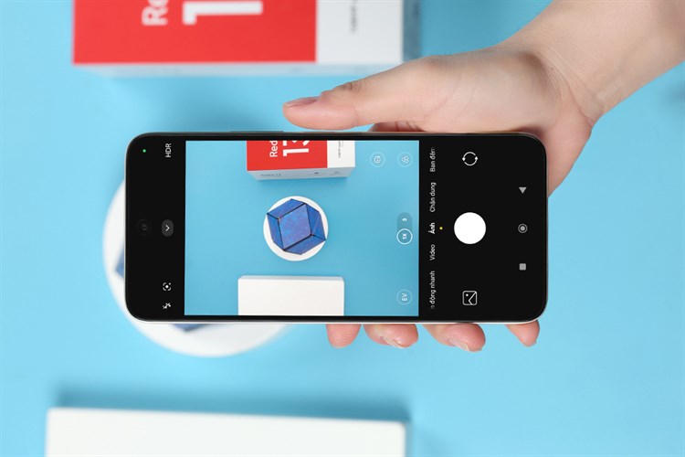 redmi-13-yellow-12-750x500