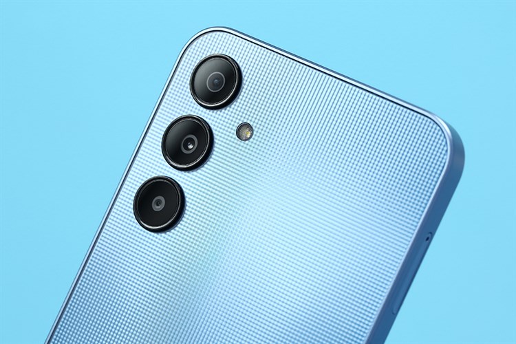 samsung-galaxy-a25-5g-xanh-6-750x500