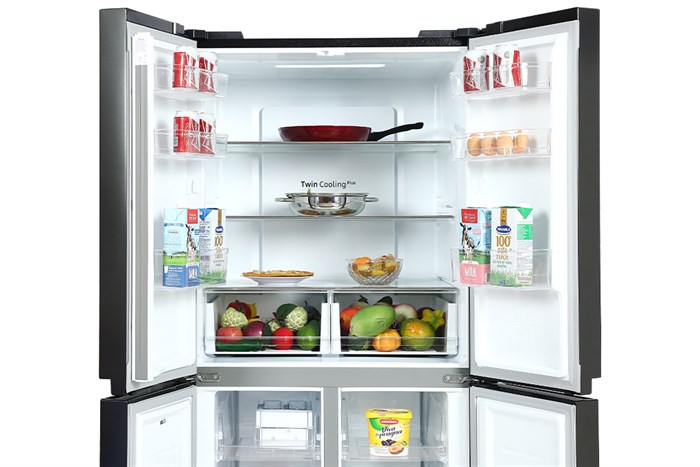 samsung-rf48a4000b4-sv-7-700x467