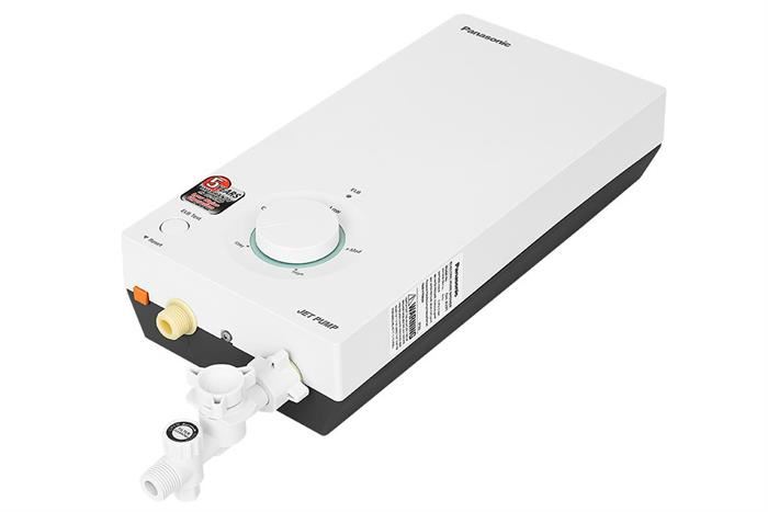 truc-tiep-panasonic-4500w-dh-4vp1vw-5-638640859072416082-700x467